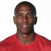 Ashley Young kleidung